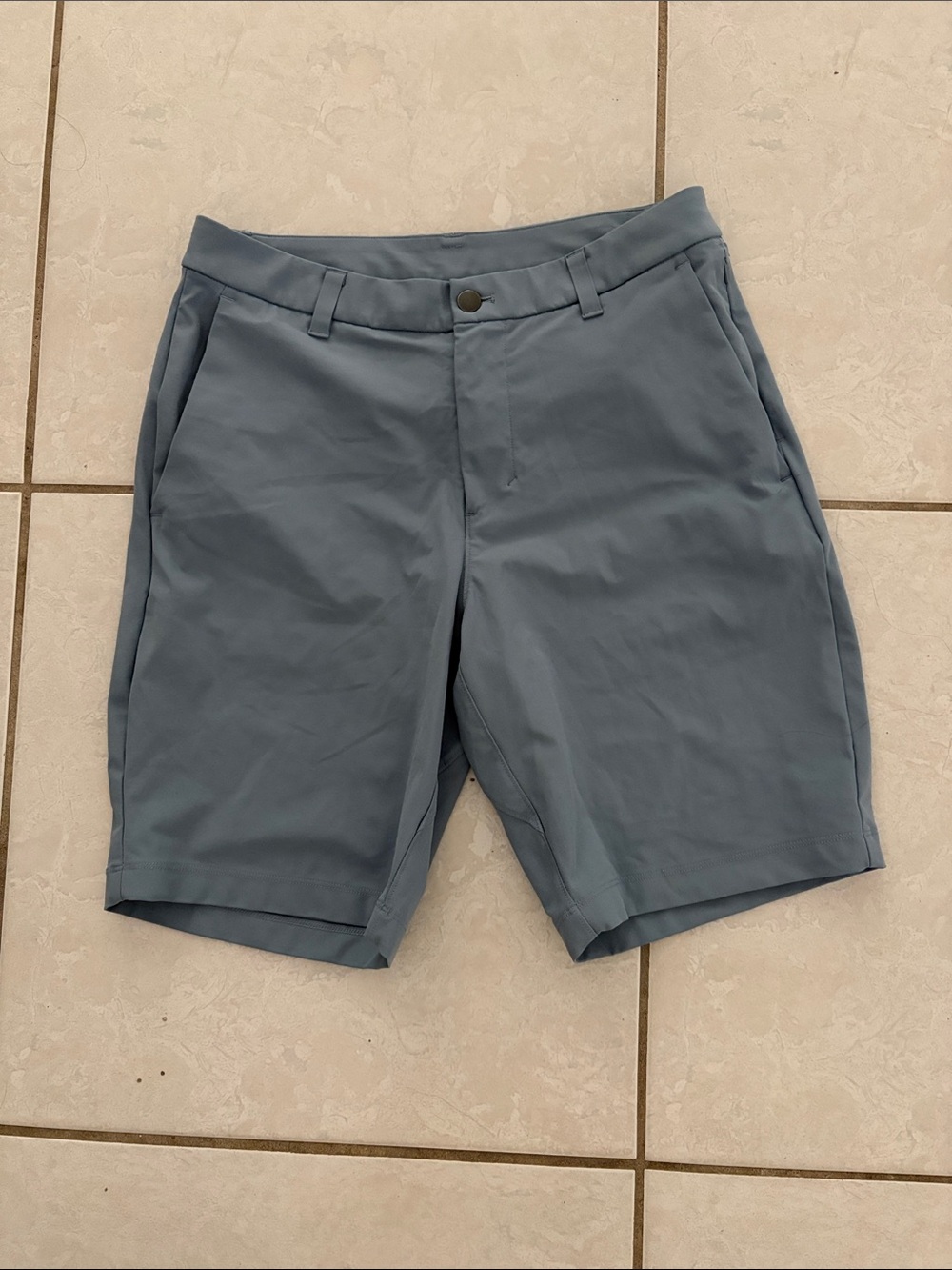 lululemon athletica Men's Slate Blue Flat-Front Performance Shorts